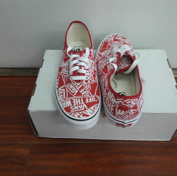 Vans - Picture 2 of 3